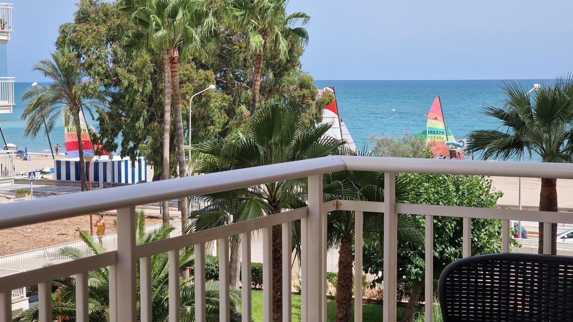 Apartamento Dos Habitaciones, Frente A La Playa, Benicàssim Kültér fotó